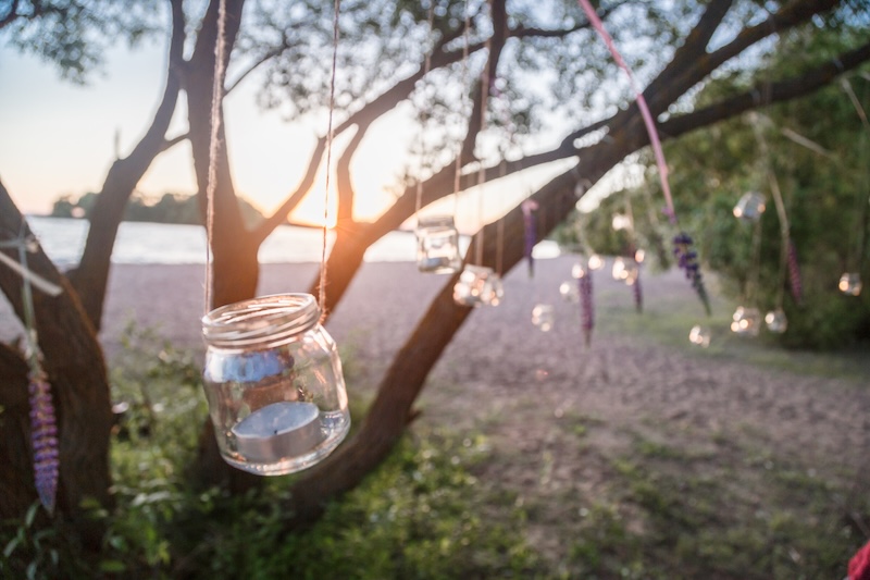 lampion ze słoika wiszący w ogrodzie lampion ze słoika - wisząca dekoracja