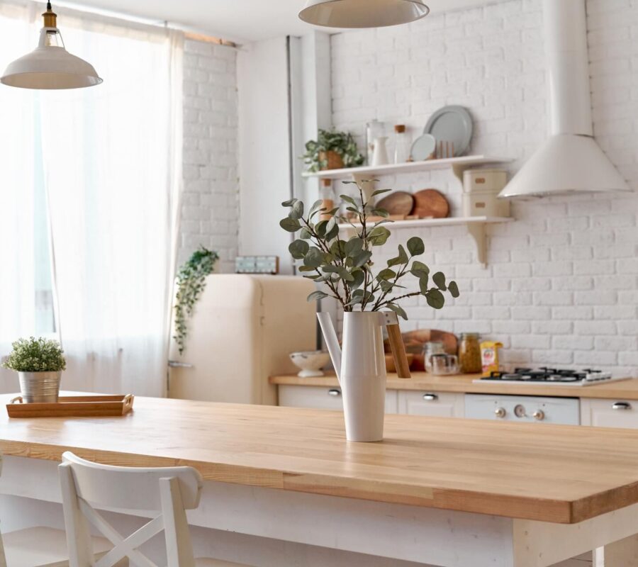 Jaki stół do małej kuchni wybrać? Poradnik